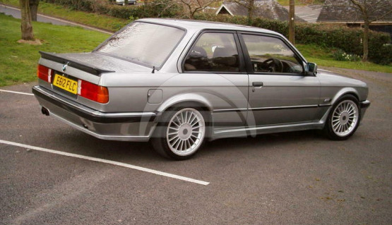 M-tech rear trunk spoiler for BMW 3 series e30 1981-1991 Sedan Coupe