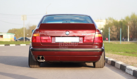 Ducktail spoiler for BMW 5-series e34