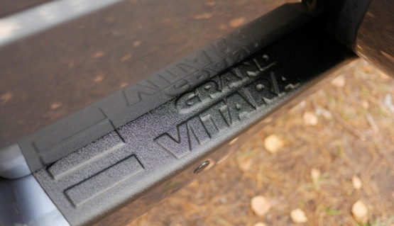 Rear bumper trim for Suzuki Grand Vitara 2005-2012 plate sill protector cover